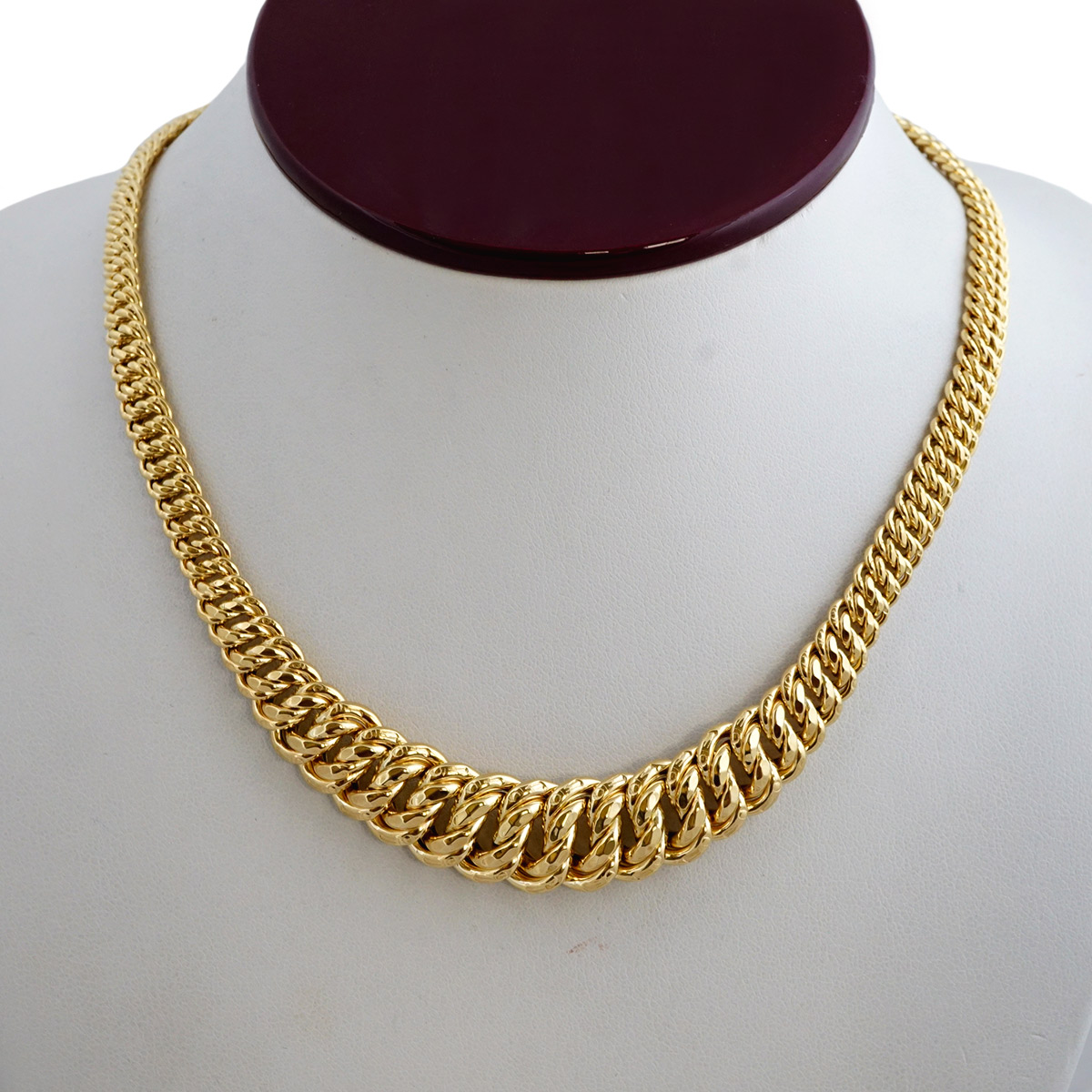 14k Yellow Gold Princess Cut Necklace