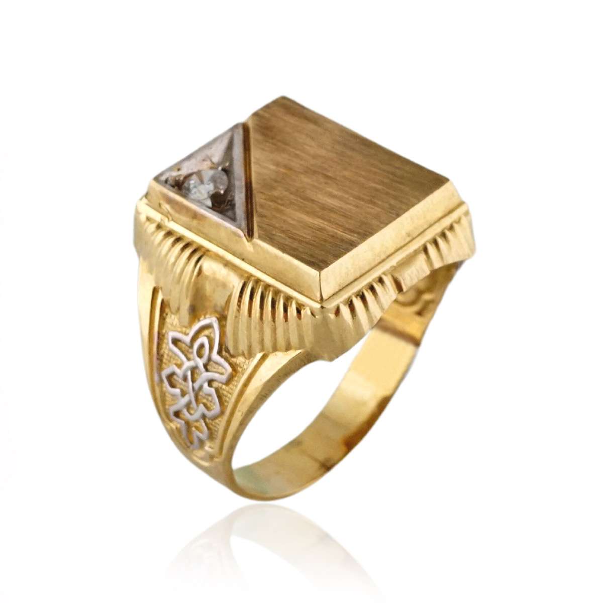 Men’s 10k Yellow Gold Ring
