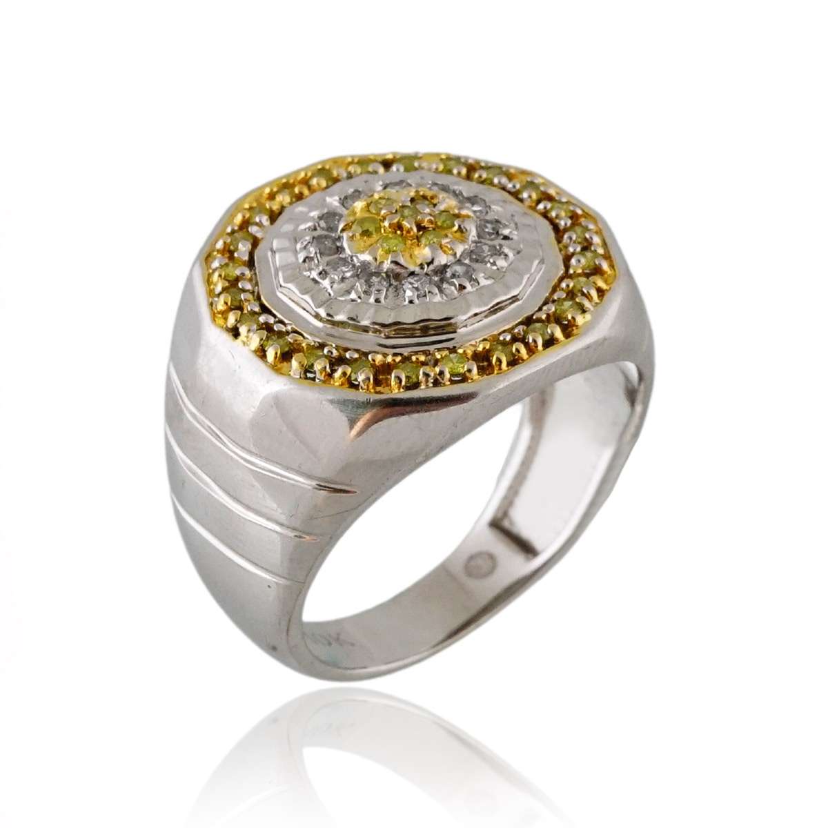 Men’s 10k White Gold Round Ring