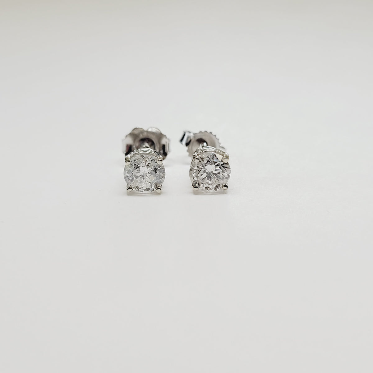 .97 Carat Round Diamond Studs