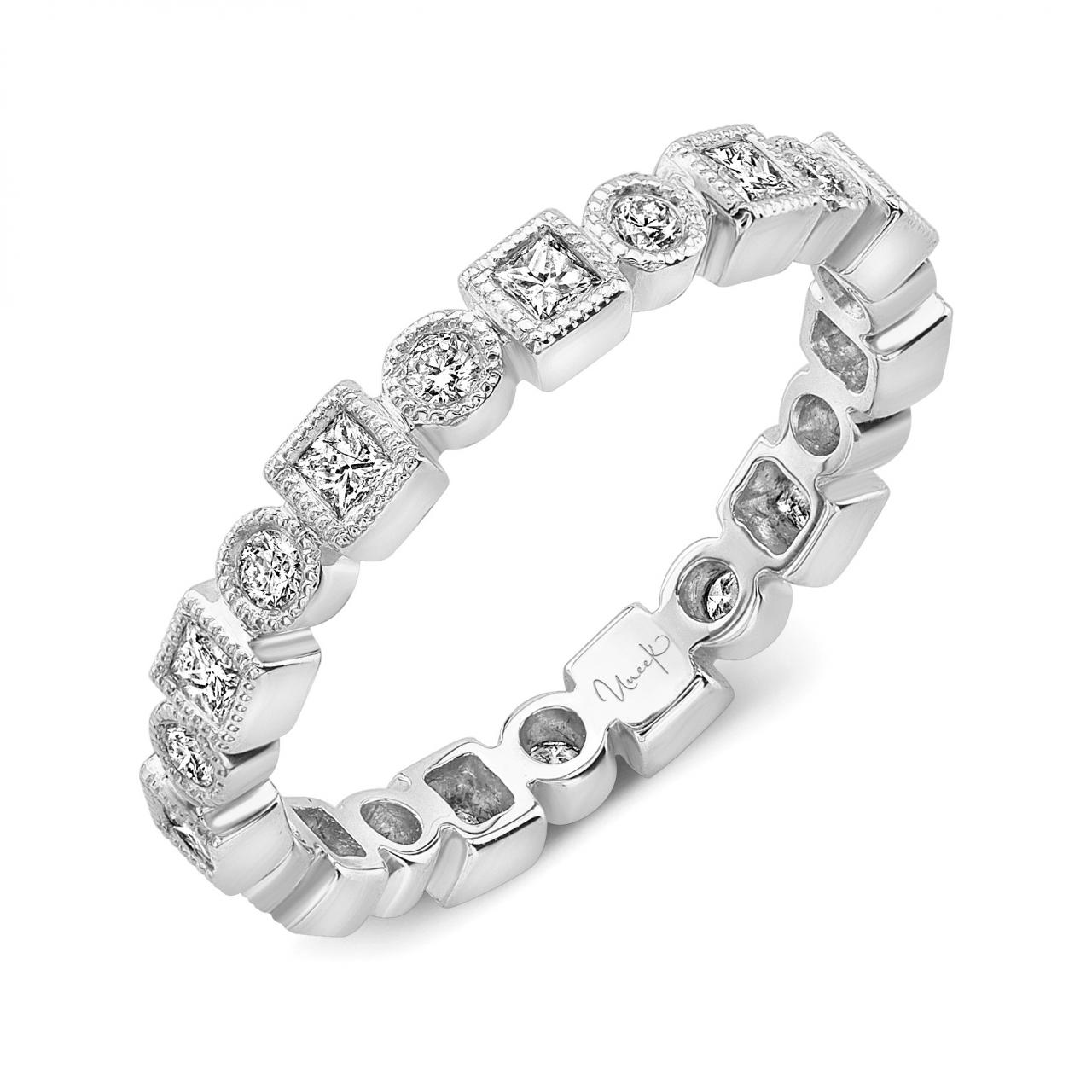 14K Gold Alternating Diamond Eternity Band