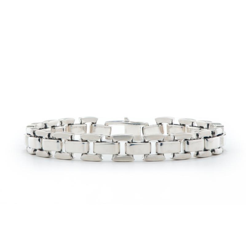 BR26 Men's Sleek Sterling Silver Link Bracelet