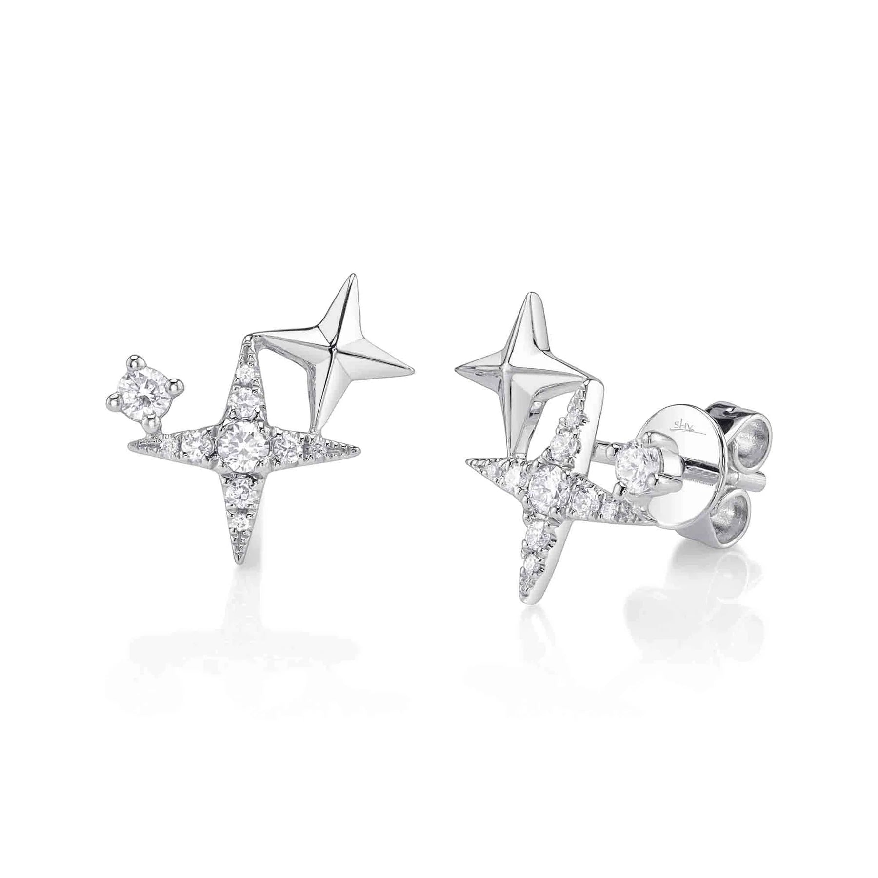0.22ctw Diamond Star Stud Earring