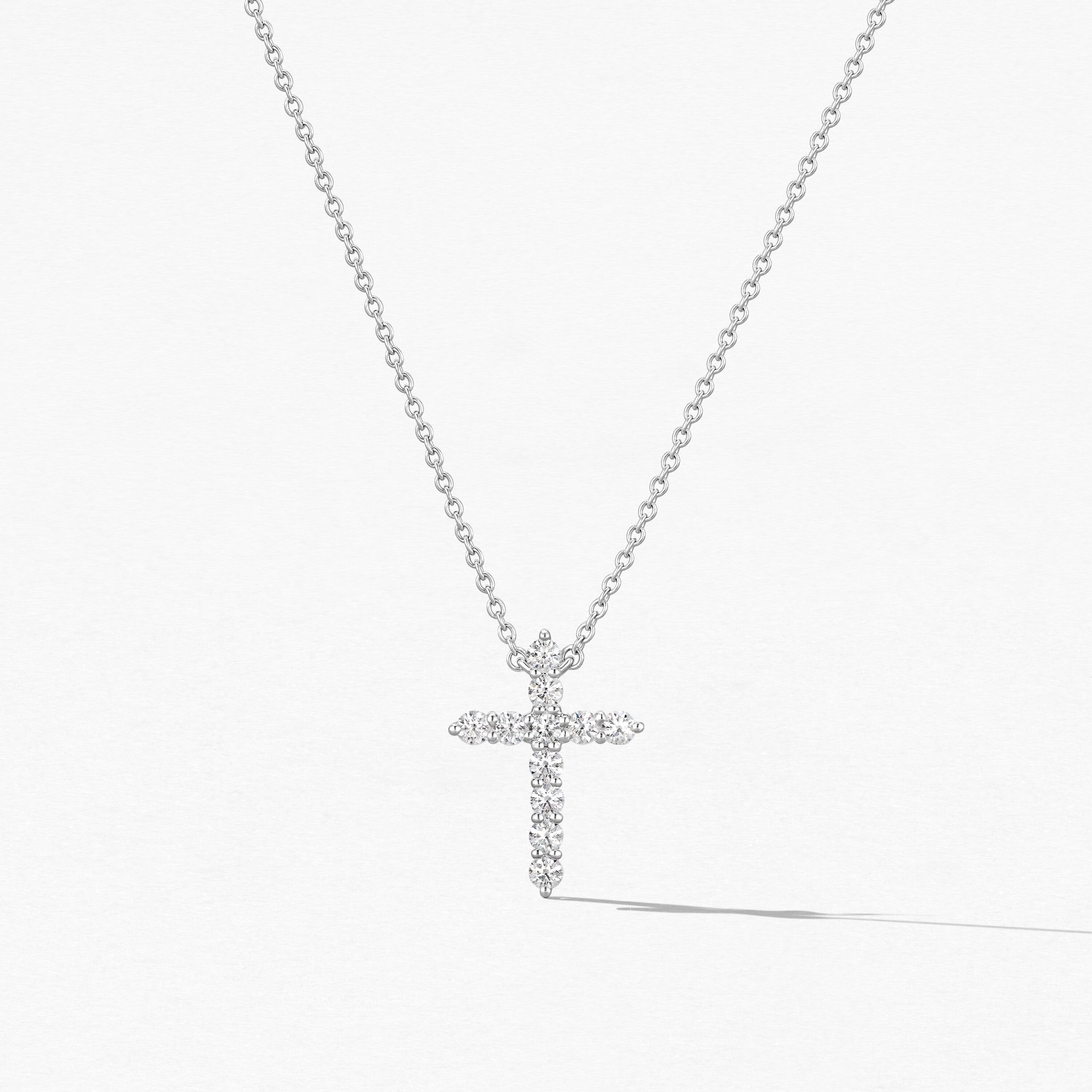 Hearts On Fire Signature Cross Pendant - Large
