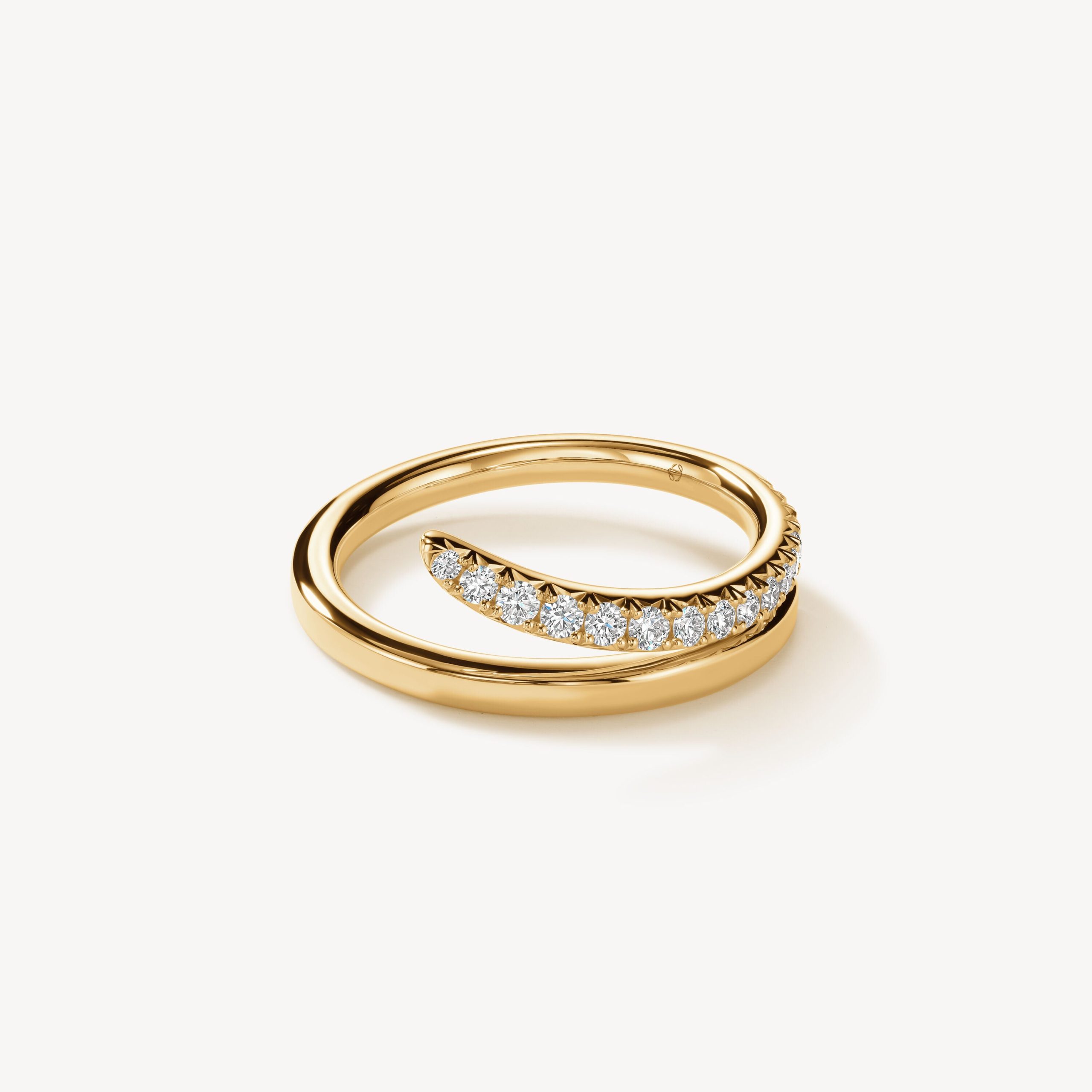 Hearts On Fire VELA French Cut Pavé Diamond Ring