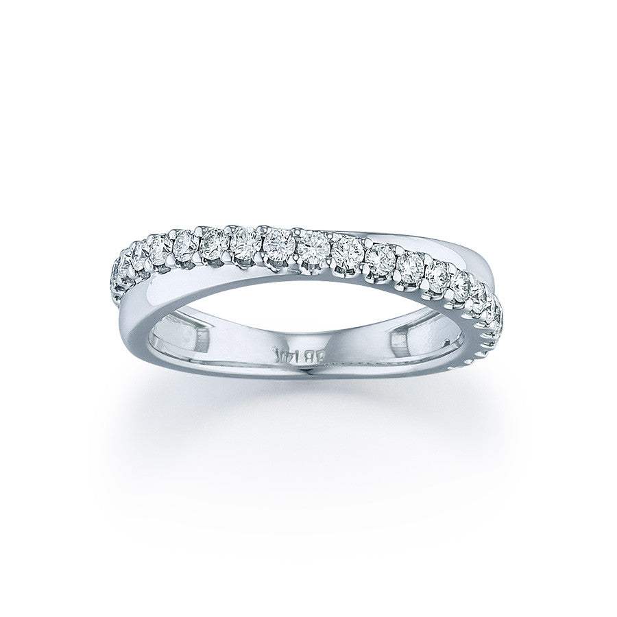 Barmakian Criss-Cross Diamond Band