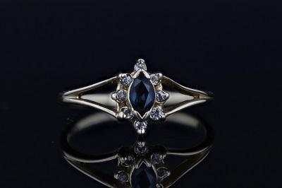 Estate Blue Sapphire Marquise And Diamond Cluster Ring