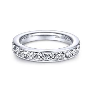 16-Stone Channel Set Diamond Band 14K White Gold